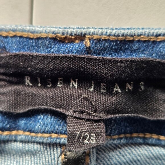 Risen Wide-Leg High-Rise Cropped Jeans Size 7 Medium Wash - Picture 11 of 13